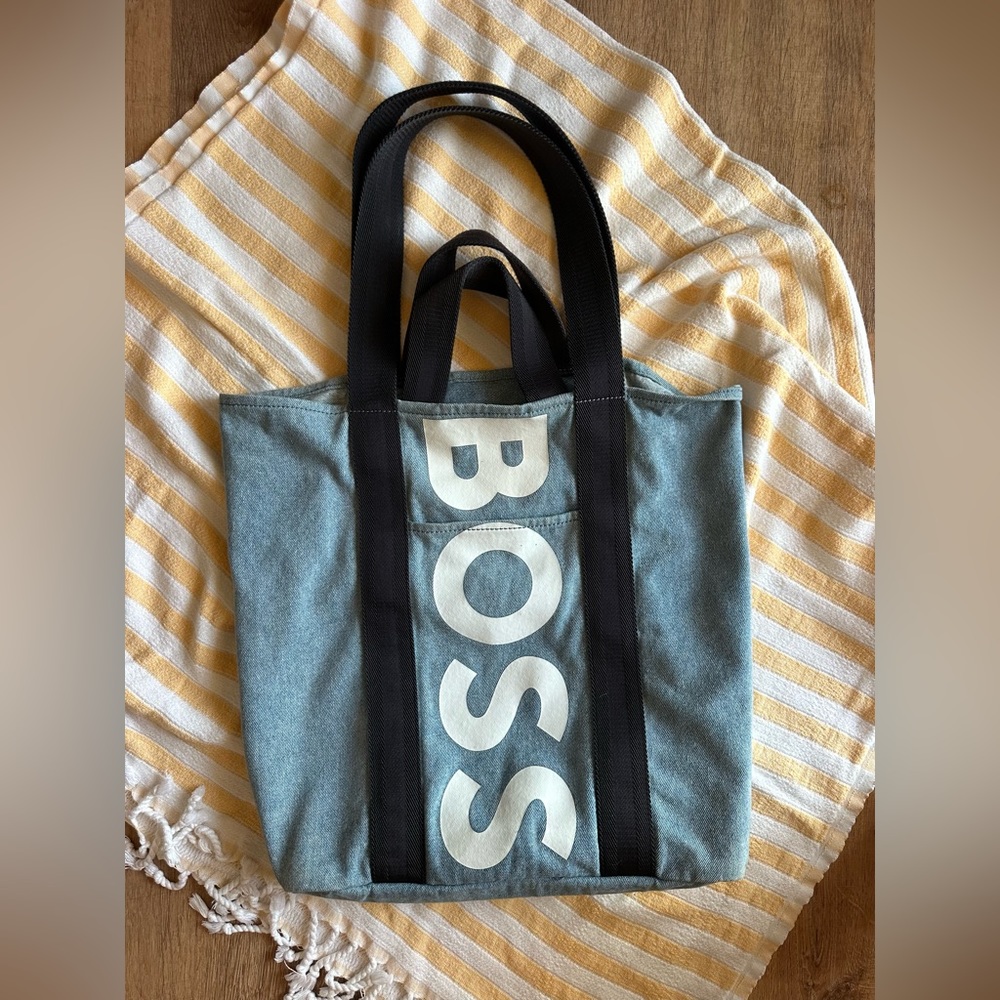 Hugo Boss Jean beach tote bag with water bottle pocket +inside pocket.